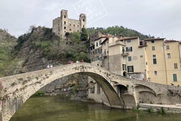 21-dolceacqua7B719481-F6F3-F19D-6A55-DD30C4F3B85B.jpg
